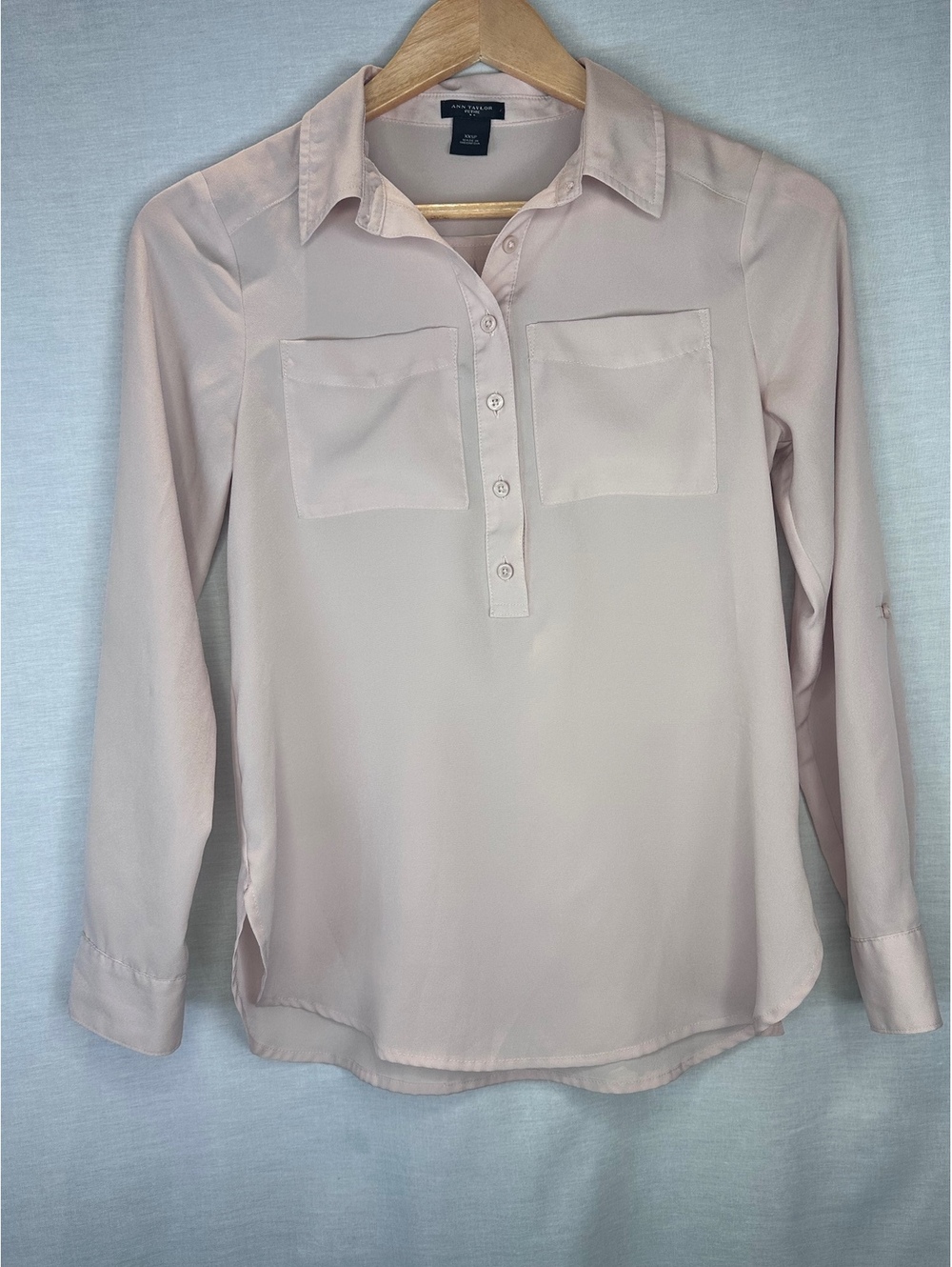 Ann Taylor Petite Women’s Blush Button Front Long Sleeve XXSP